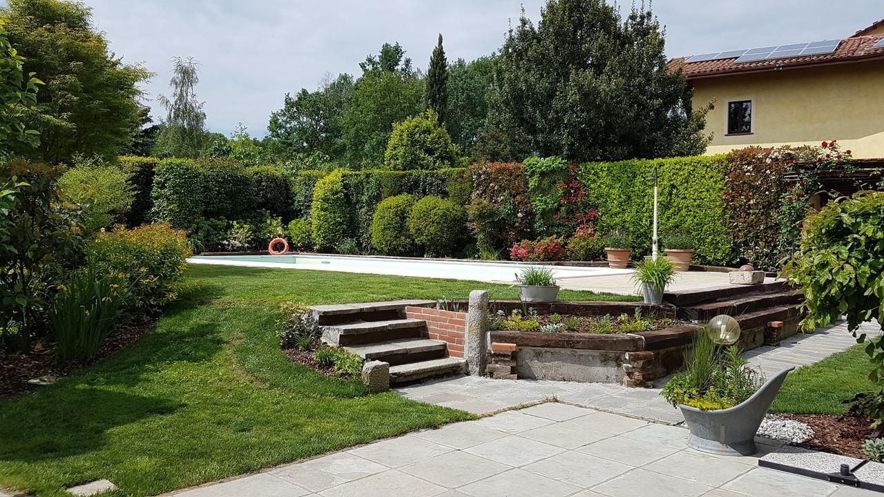 B&B La Cascina Di Monia E Mario Borgo Ticino Ngoại thất bức ảnh